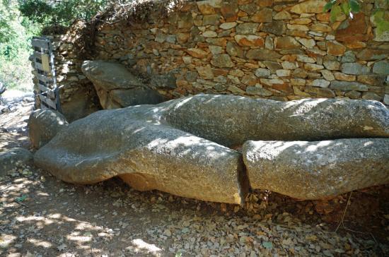 Melanes Kouros Statue