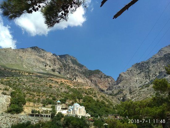 Rouvas Gorge