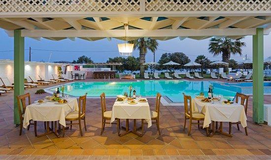 Maltezana Restaurant & Pool Bar