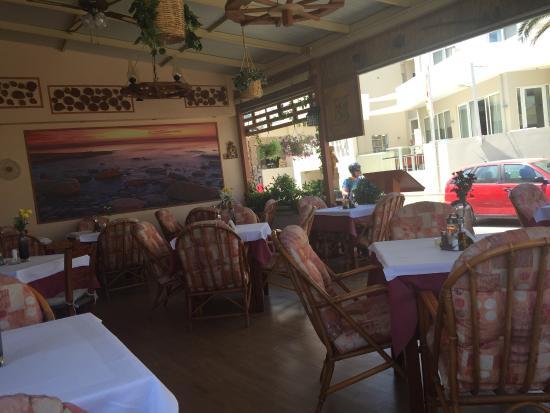 Taverna-Crete