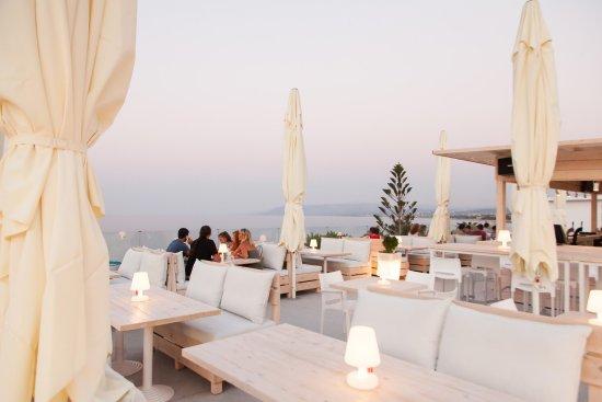 GB Rooftop Food Lounge