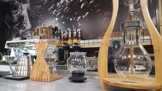 Tamper Coffee Shop