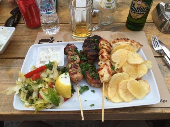 Bar B.Q. Mamalakis