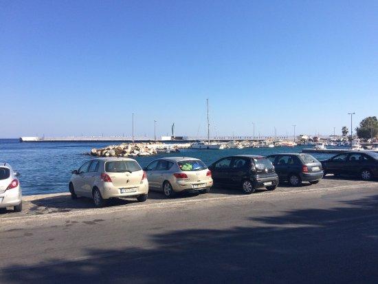 Restaurant Mezedepoleio "Stou Tsouri"