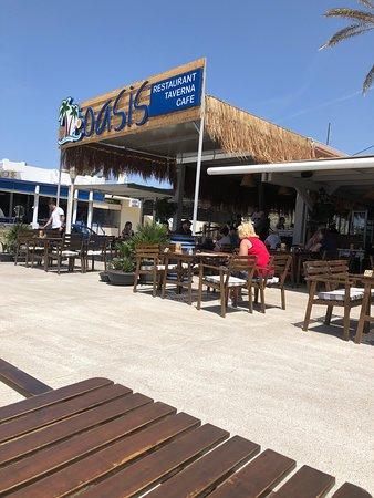 Oasis Taverna