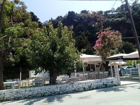 Potami Beach Bar