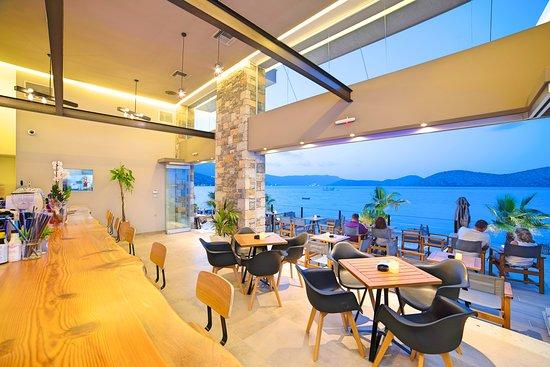 Elounda Isalos Cafe