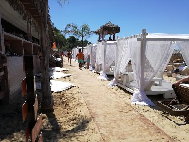 Costa Costa beach club