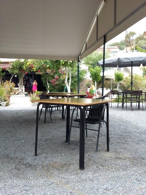 TavernaCafe Faros