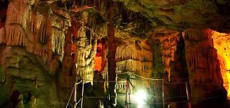 Sfendoni Cave in Zoniana