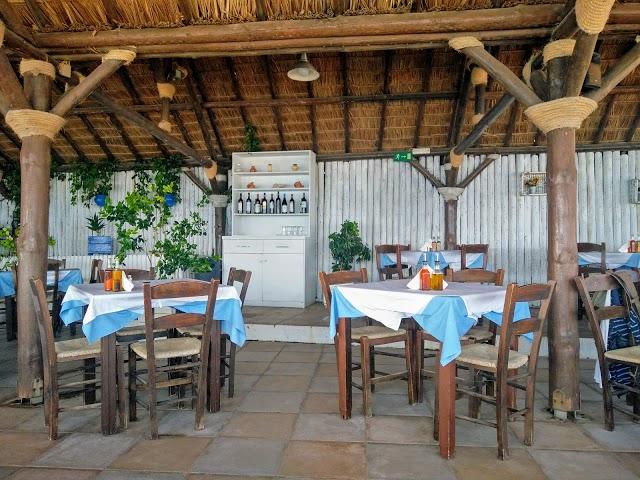Taverna Salavantes