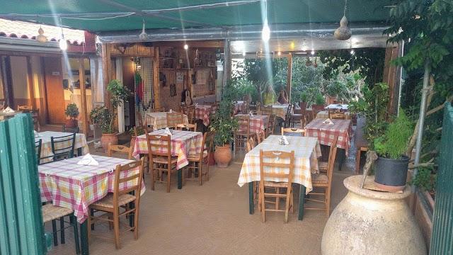 Atsoupi Tavern