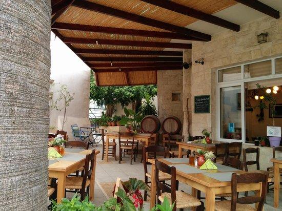 Taverna Avli