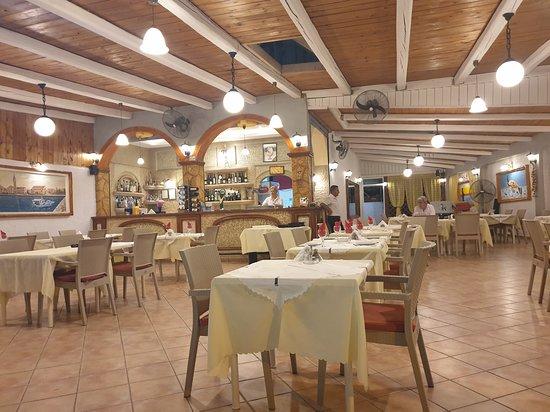 Tasos Taverna
