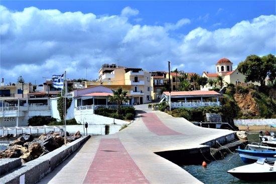 Tavern Agkyra