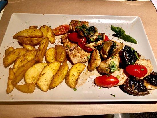 Kastro Cafe Bar