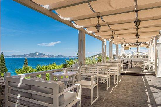 Mythos Cafe-Bar-Restaurant