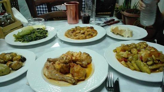 Elli Taverna