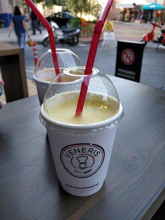 Veneris Bakery & Coffee