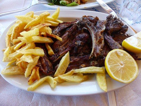 Labros Restaurant Grill