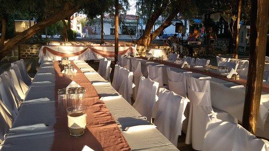 Taverna Tzitzifies