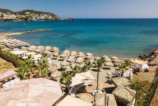 Baboo Lounge Beach Bar
