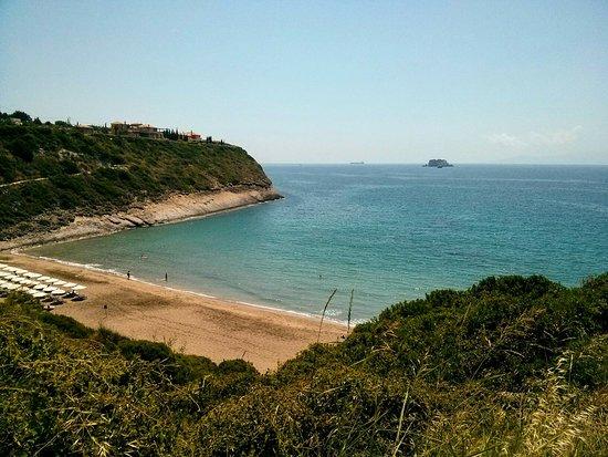 Spiaggia di Ai Helis