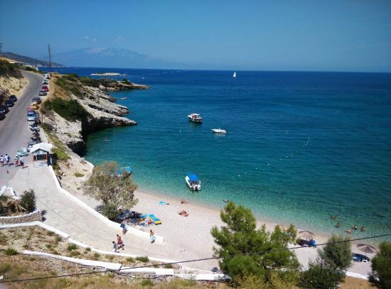 Makris Gialos