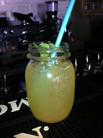 Votsalo Cocktail Bar