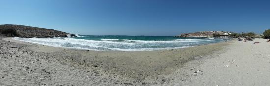 ParasPoros Bay Beach Bar
