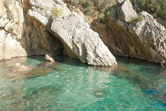 Sotiris Boat Hire