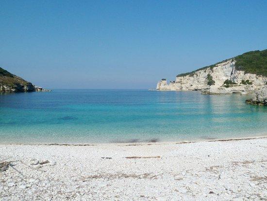 Rodovani Beach