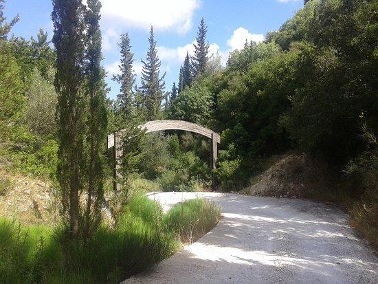 Walking Route Kavalos - Melissa Gorge