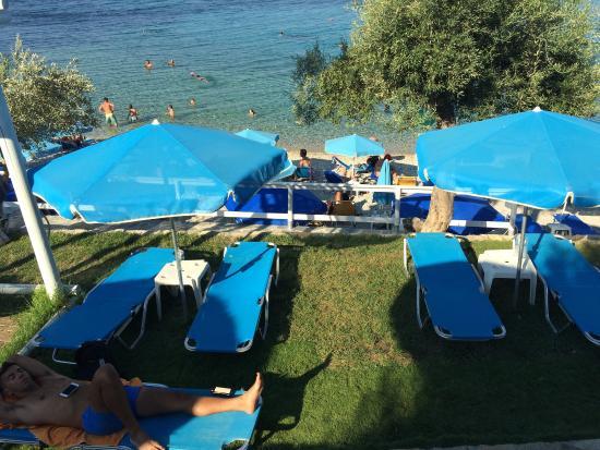 Navagos Beach Bar