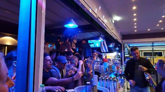 Glamour Bar