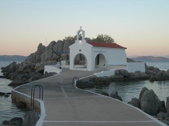 Paralia Agios Isidoros