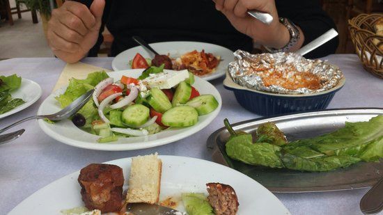 Harry's Taverna