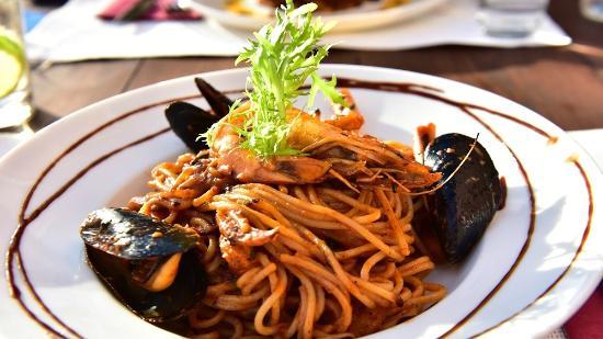 Mezzo Restaurant