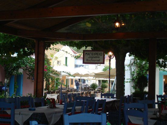 Lagoudera