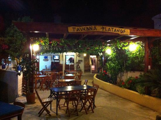Platanos Taverna Lachania