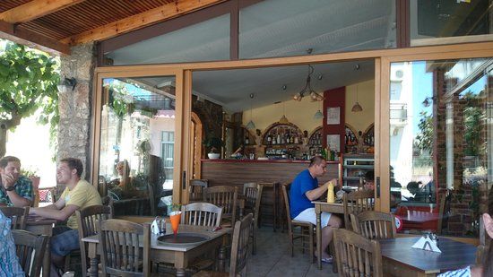 Caneva Restaurant