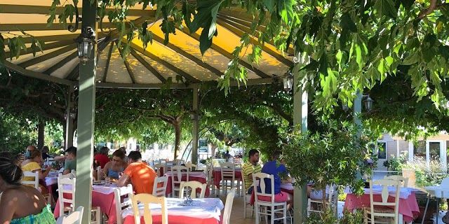 Alexandros Restaurant