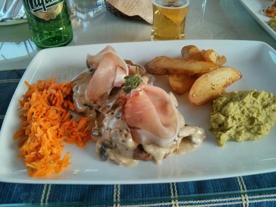 Mythos Restaurant