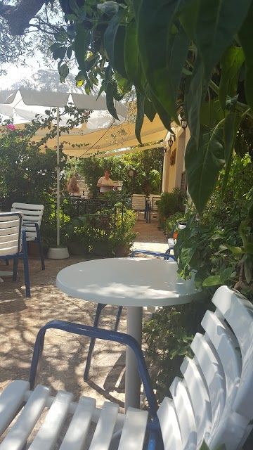 Kastro Cafe