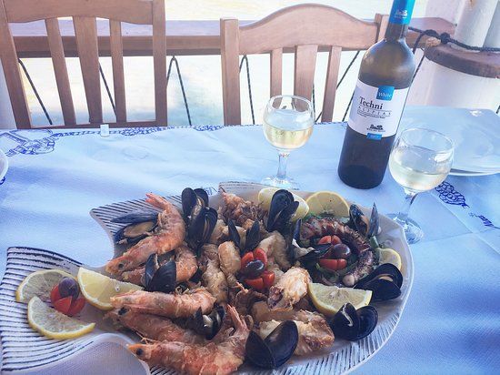 Flisvos Taverna