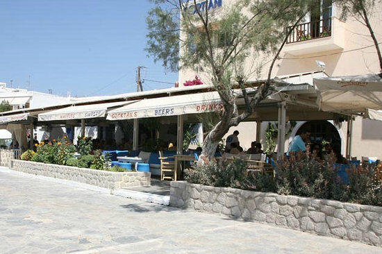 Yankos Cafe Restaurant