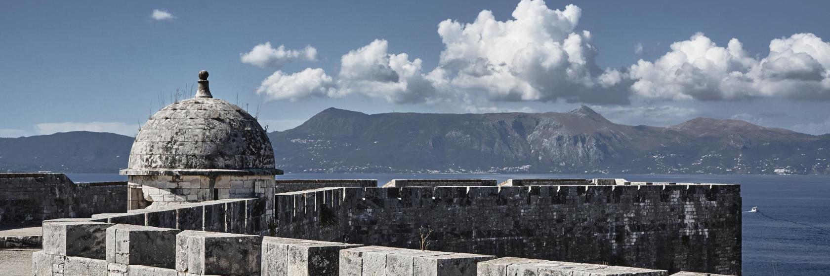 Venetian Wall